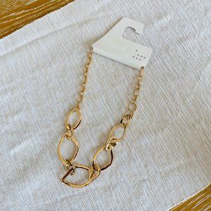 Gold chunky chain link necklace